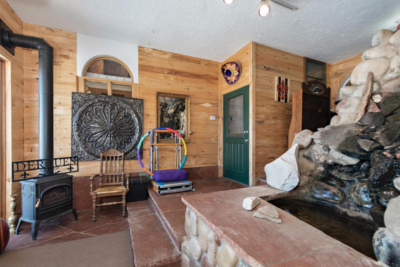 Wanderer Studio, An Off Grid Mountain Guest Studio With Fantastic Views Glenwood Springs Ngoại thất bức ảnh